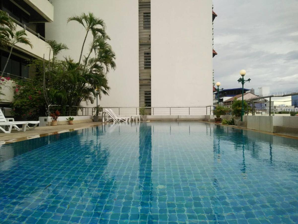 曼谷Nantiruj Tower - นันทิรุจ ทาวเวอร์ เซอร์วิสอพาร์ทเม้นท์ สุขุมวิท ซอย 8公寓 外观 照片