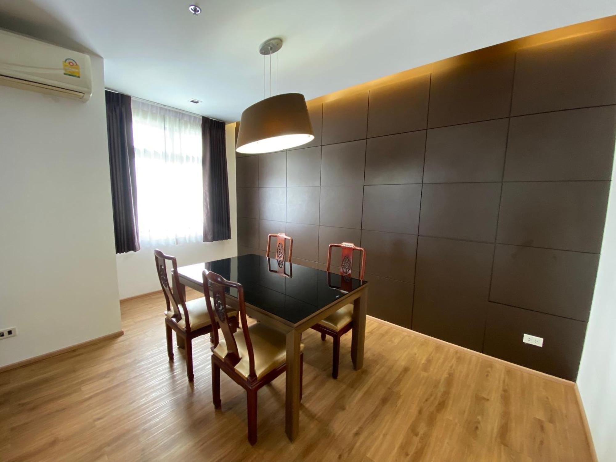 曼谷Nantiruj Tower - นันทิรุจ ทาวเวอร์ เซอร์วิสอพาร์ทเม้นท์ สุขุมวิท ซอย 8公寓 外观 照片