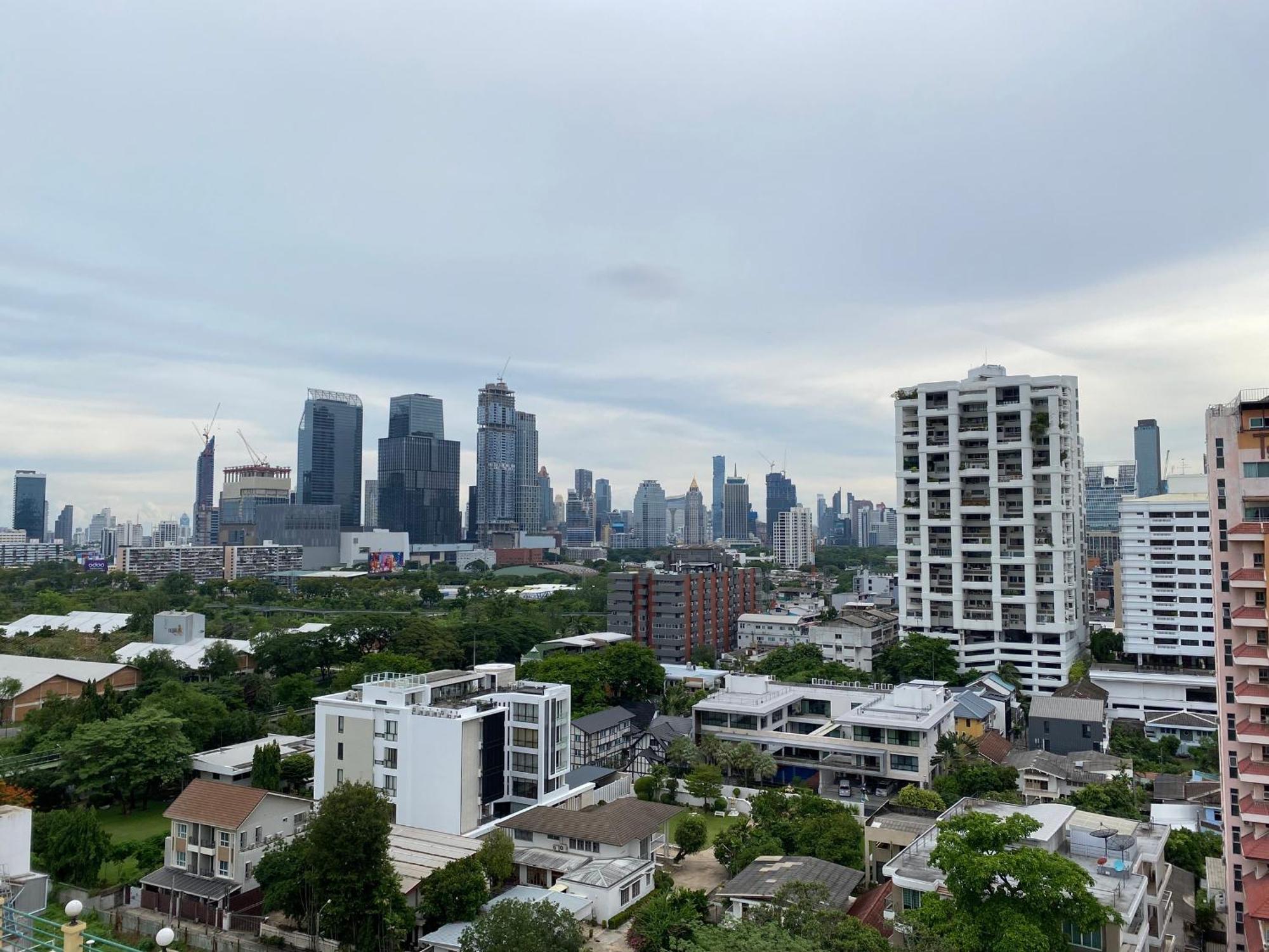曼谷Nantiruj Tower - นันทิรุจ ทาวเวอร์ เซอร์วิสอพาร์ทเม้นท์ สุขุมวิท ซอย 8公寓 外观 照片